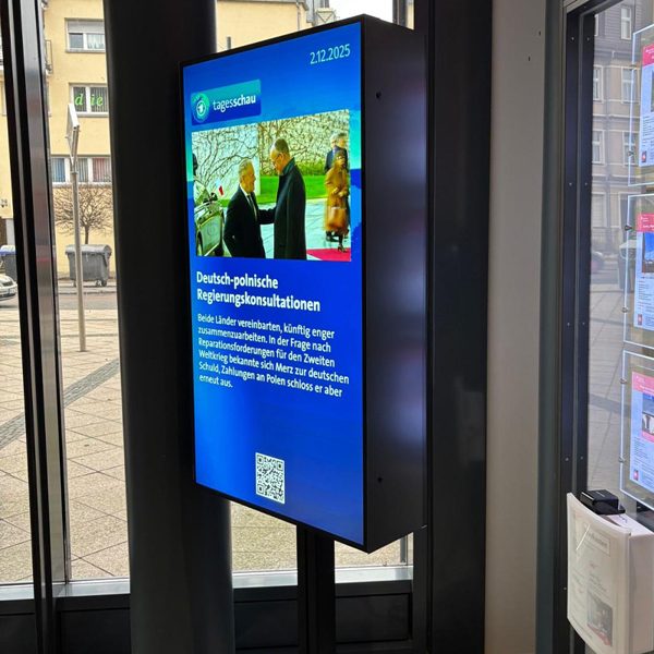 Single Stand installation - news display